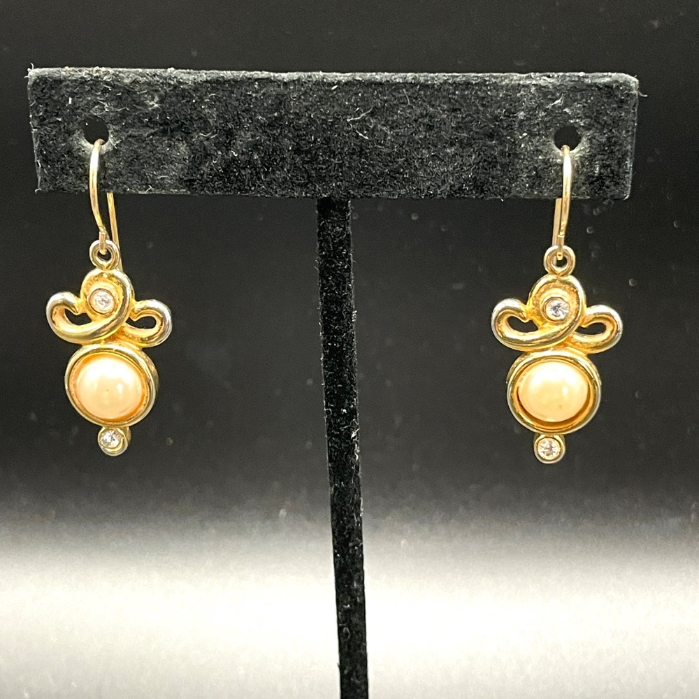 Jesara Vintage Faux Pearl Drop Pierced Earrings